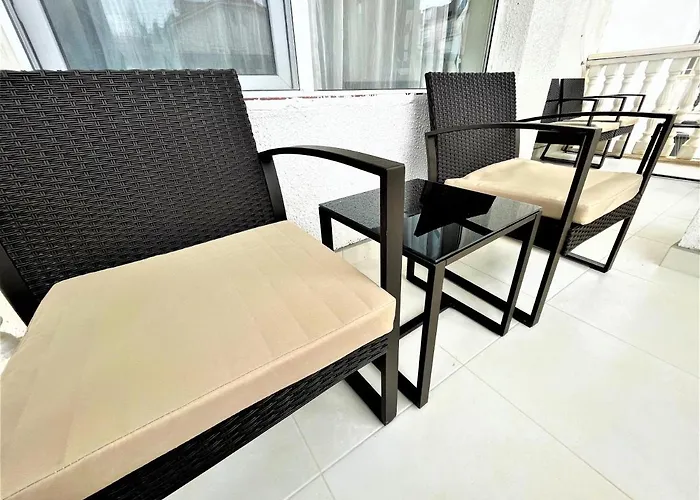 Bravo 5 公寓 阳光海滩