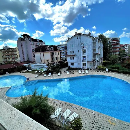 Апартаменти Bravo 5