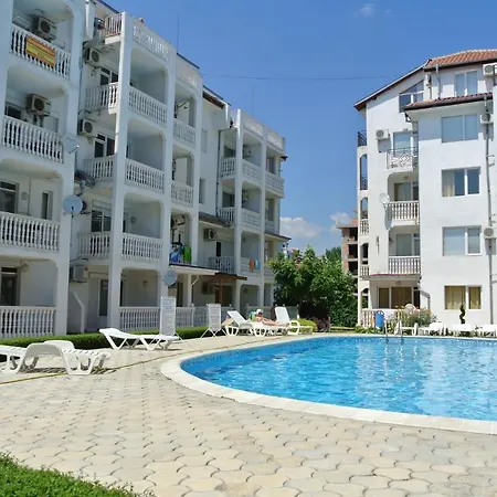 Апартаменти Bravo 5 *