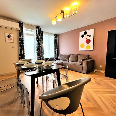 Bravo 5 Сонячний Берег