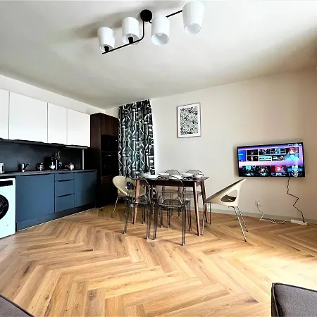 Bravo 5 Apartament